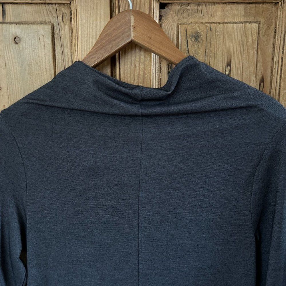 Basic Threads XS Long Sleeve Blouse Charcoal Gray Ruffle‎ Front - Picture 8 of 9